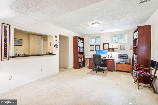 $1,185,000 | 1239 Colonial Road, McLean, VA 22101