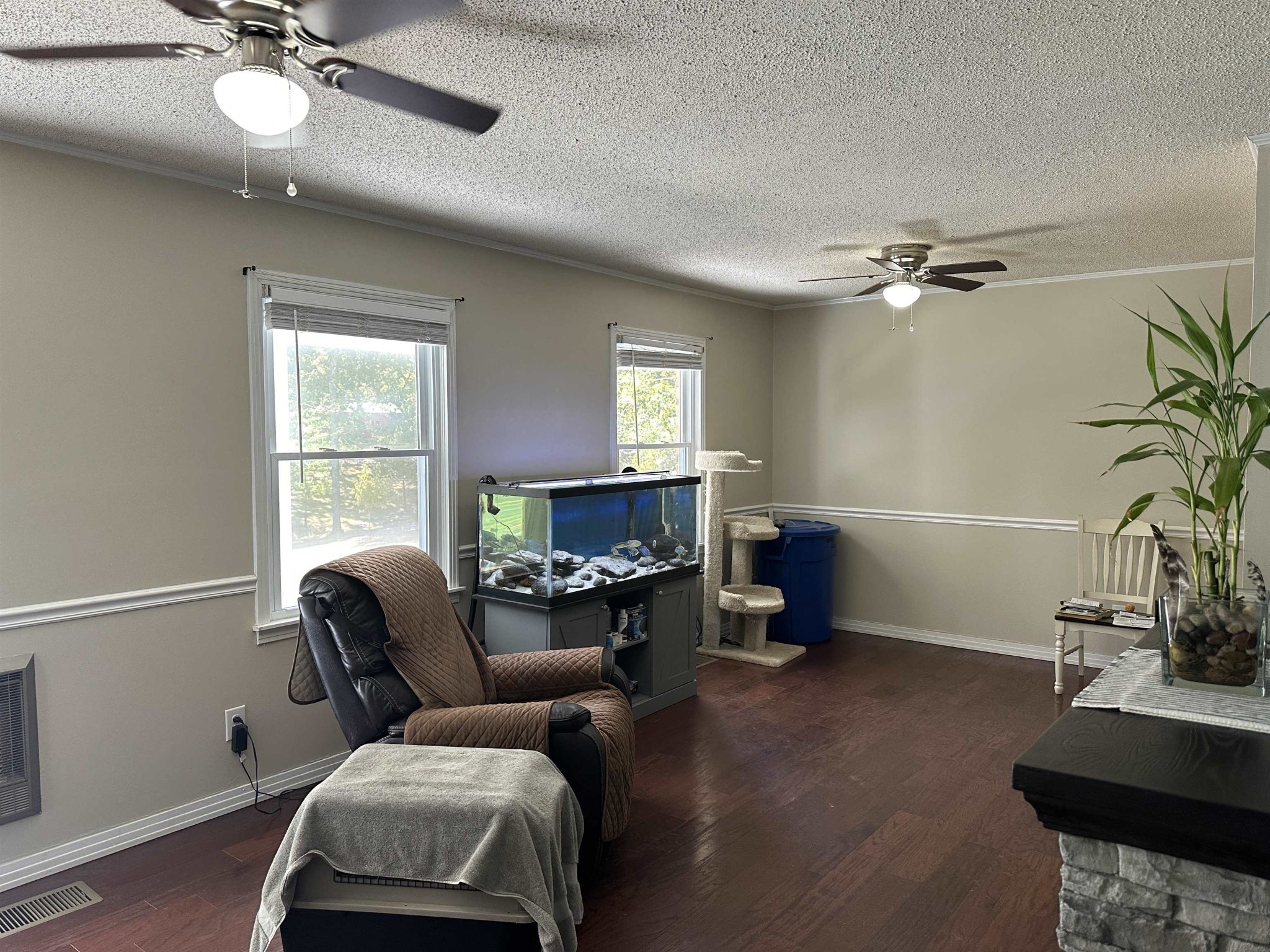 155 Lewter Road Crump, TN 38327 - Photo 16 of 33 a living room with furniture and a window