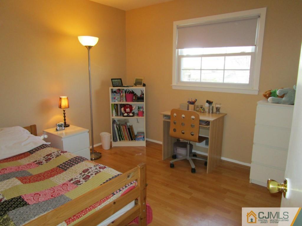 17 University Road East Brunswick, NJ 08816 - Photo 13 of 24 Gallery Image 13