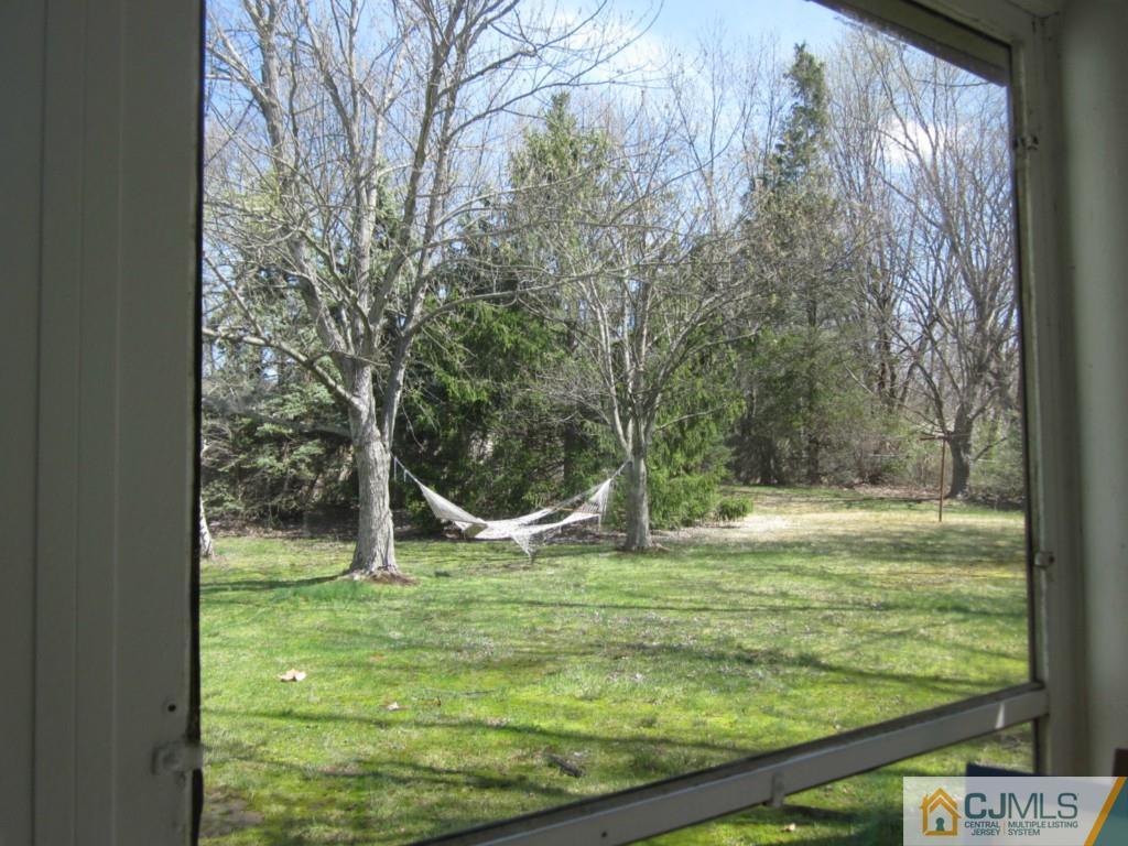 17 University Road East Brunswick, NJ 08816 - Photo 24 of 24 Gallery Image 24
