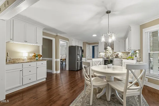 $919,500 | 101 Loch Haven Lane, Cary, NC 27518