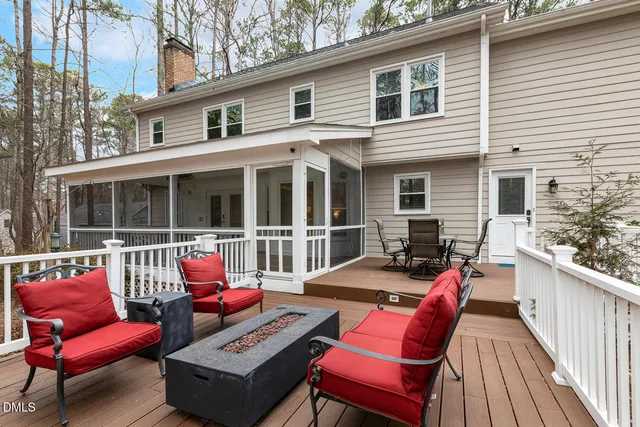 $919,500 | 101 Loch Haven Lane, Cary, NC 27518