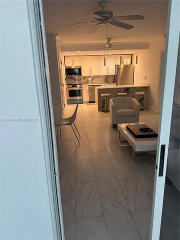 $2,450 | 300 Sunrise Drive, Unit 3H, Key Biscayne, FL 33149