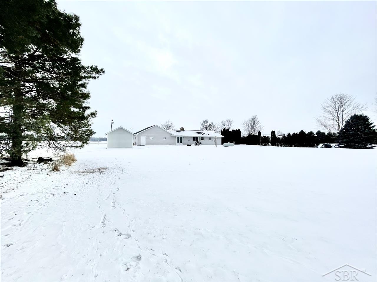 2527 East Brooks Road Midland, MI 48640 - Photo 24 of 37 50034151-23.JPG