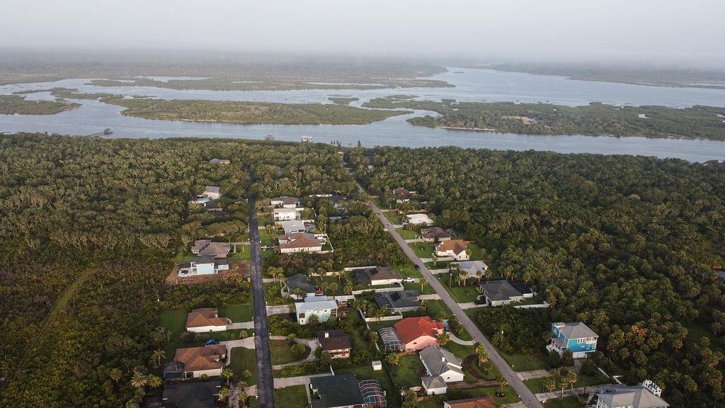 15 Beachside Drive Palm Coast, FL 32137 - Photo 8 of 10 a view of city and ocean