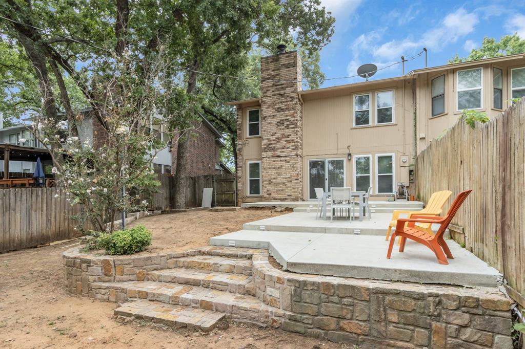 1424 Hampton Road Grapevine, TX 76051 - Photo 26 of 30