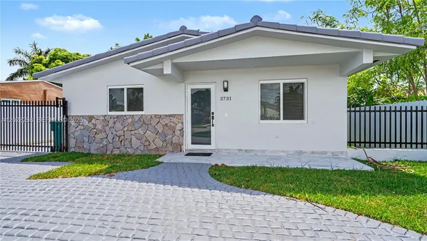$3,600 | 3731 Southwest 87th Place, Miami, FL 33165