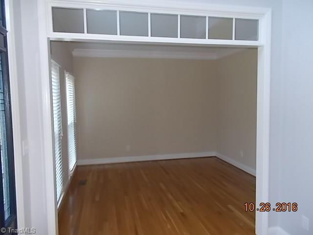 1902 Ridge Oaks Court Oak Ridge, NC 27310 - Photo 7 of 19