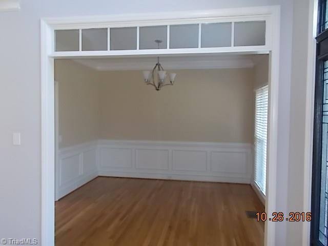 1902 Ridge Oaks Court Oak Ridge, NC 27310 - Photo 8 of 19