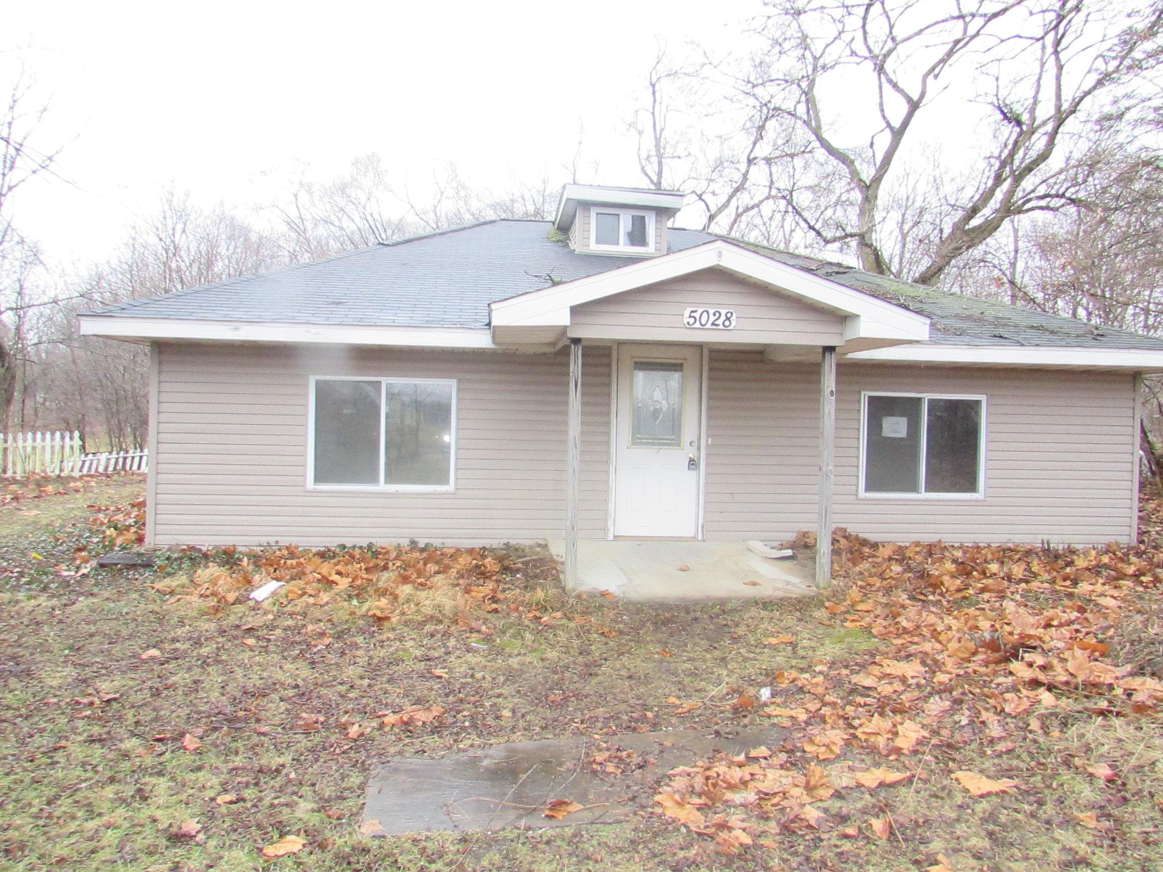 5028 Branch Road Flint, MI 48506 - Photo 2 of 26