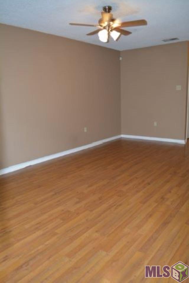 1702 Brightside Drive, Unit D Baton Rouge, LA 70820 - Photo 2 of 10 Living Room