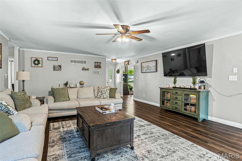 1200 Ridgetop Drive Farmington, MO 63640 - Photo 13 of 61