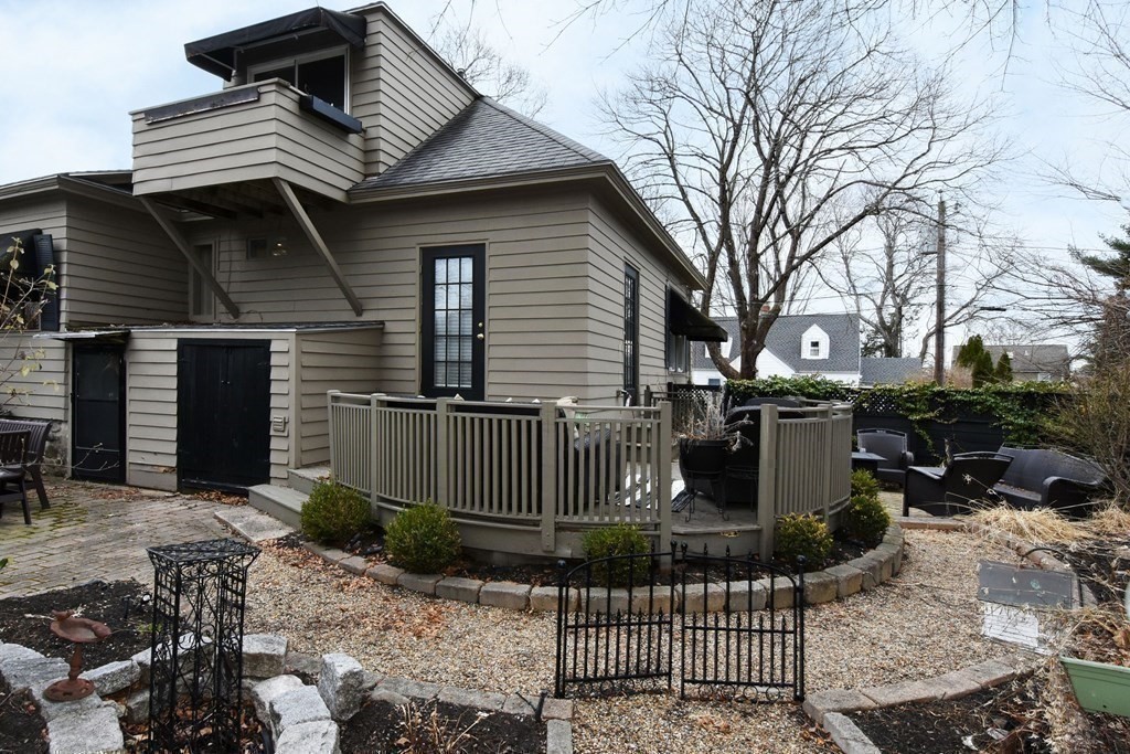 30 Buckingham Road North Andover, MA 01845 - Photo 19 of 20 Gallery Image 19