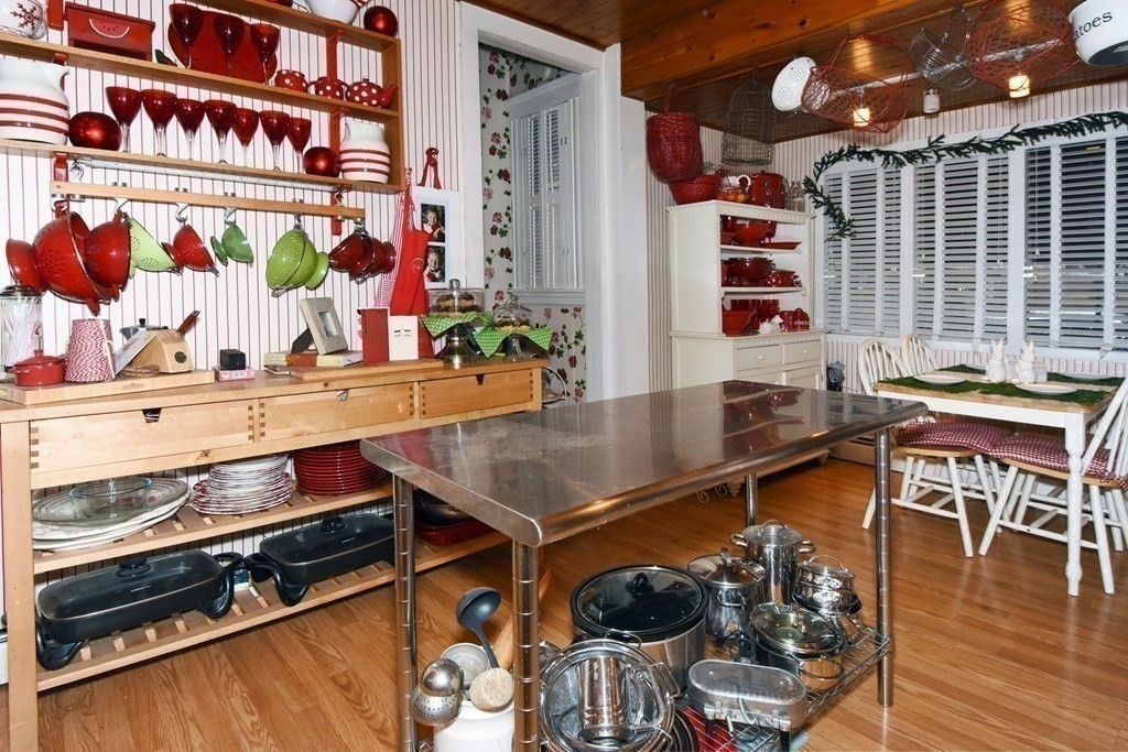 30 Buckingham Road North Andover, MA 01845 - Photo 8 of 20 Gallery Image 8