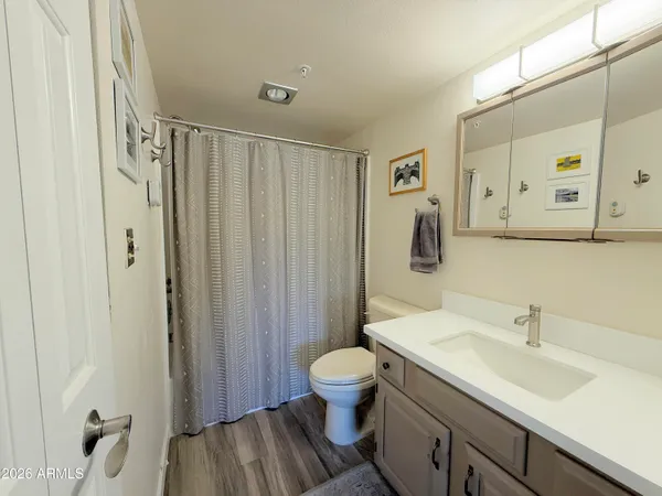 $65,000 | 10330 West Thunderbird Boulevard, Unit C202, Sun City, AZ 85351