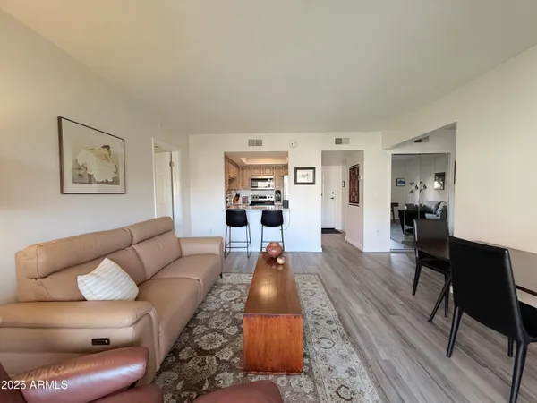 $65,000 | 10330 West Thunderbird Boulevard, Unit C202, Sun City, AZ 85351