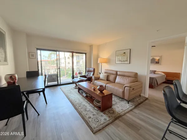 $65,000 | 10330 West Thunderbird Boulevard, Unit C202, Sun City, AZ 85351