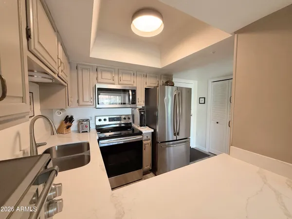 $65,000 | 10330 West Thunderbird Boulevard, Unit C202, Sun City, AZ 85351