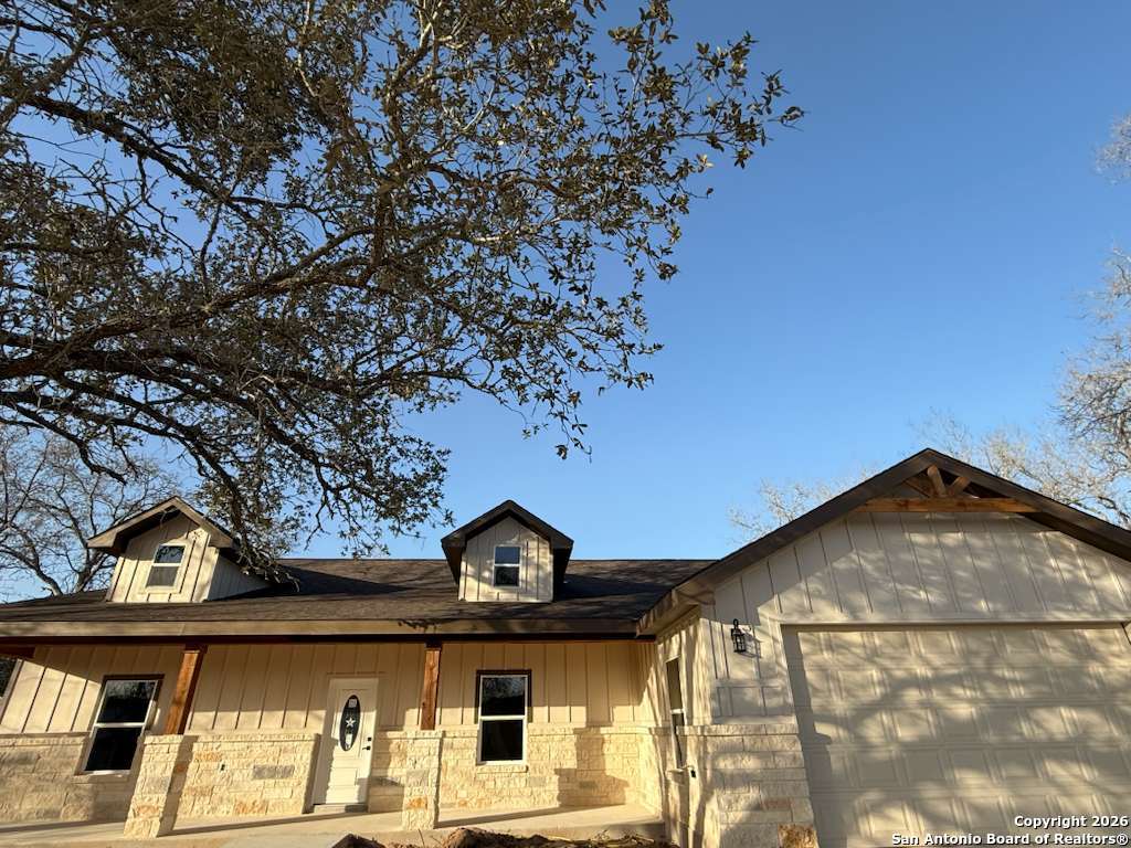 48 Grey Fox Poteet, TX 78065 - Photo 2 of 54