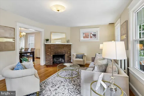 $1,295,000 | 4211 Ingomar Street Northwest, Washington, DC 20015