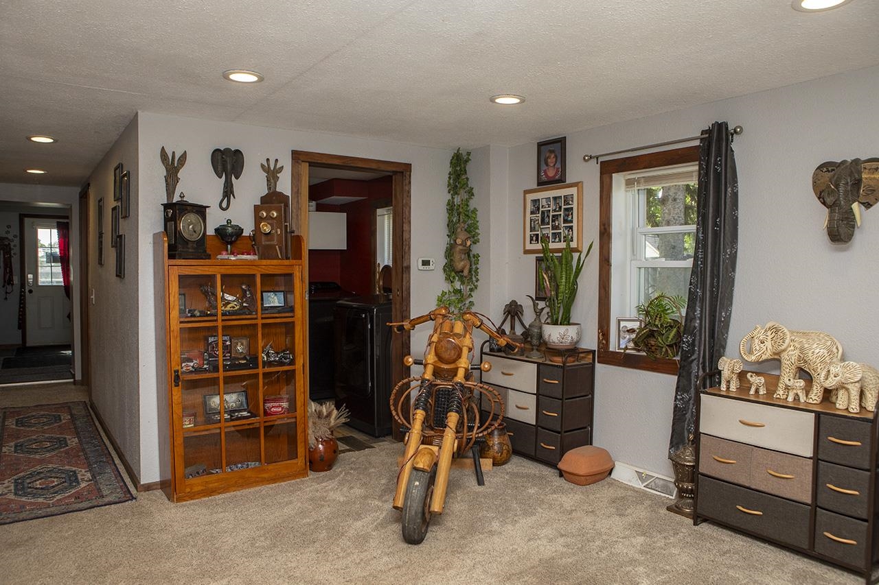 125 Keyes Street Lake Mills, WI 53551 - Photo 15 of 45