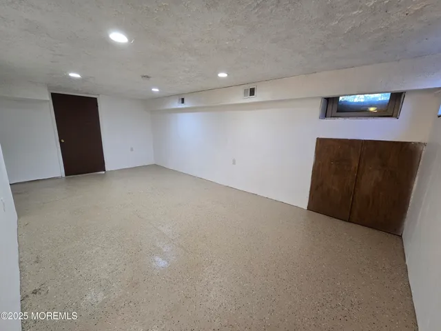 $2,450 | 140 Primrose Lane, Brick, NJ 08724