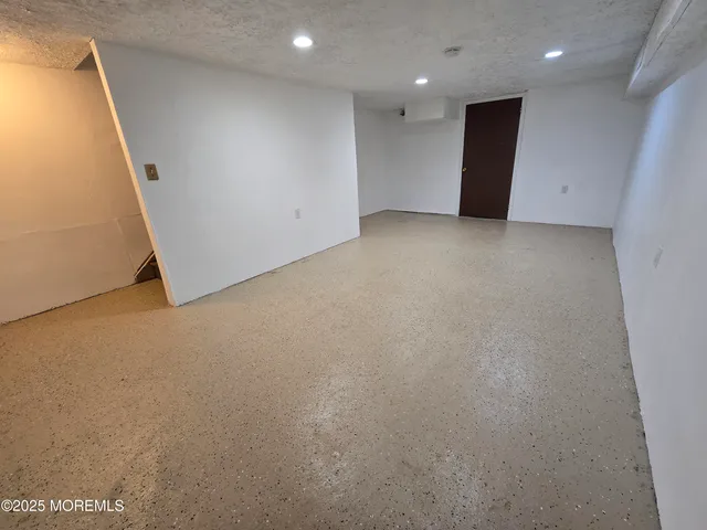 $2,450 | 140 Primrose Lane, Brick, NJ 08724