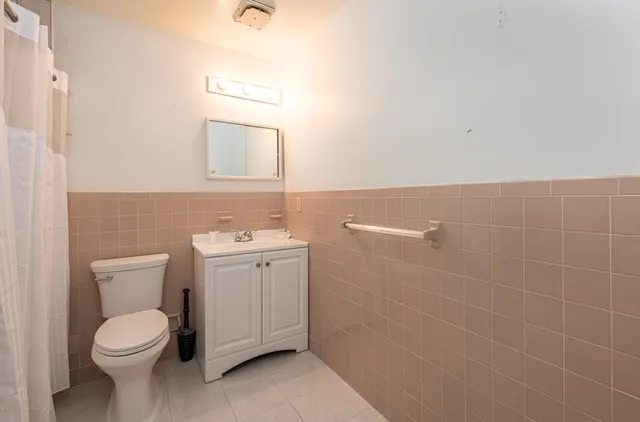 $2,450 | 140 Primrose Lane, Brick, NJ 08724