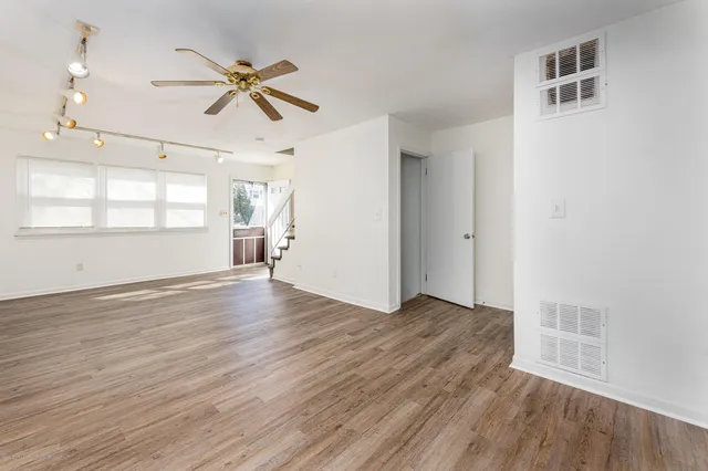 $2,450 | 140 Primrose Lane, Brick, NJ 08724