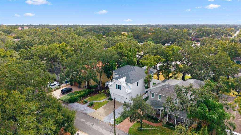 3314 West Villa Rosa Street Tampa, FL 33611 - Photo 48 of 55 an aerial view of residential houses with outdoor space and street view