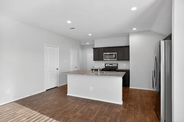 $2,250 | 14805 Prickly Pear Cove, Magnolia, TX 77354