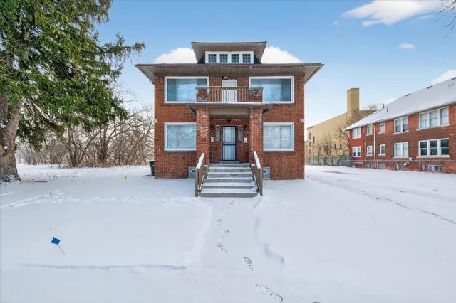 $489,000 | 9702 Dundee Street, Detroit, MI 48204