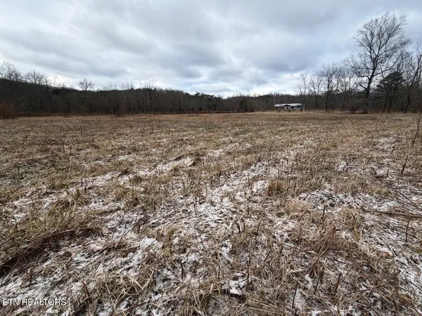 $450,000 | 5441 White Oak Road, Duff, TN 37729