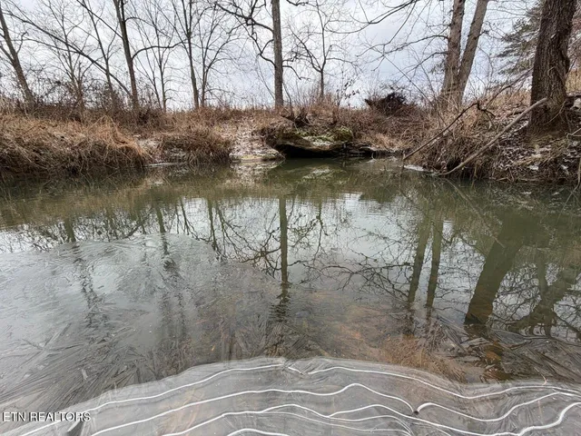 $450,000 | 5441 White Oak Road, Duff, TN 37729