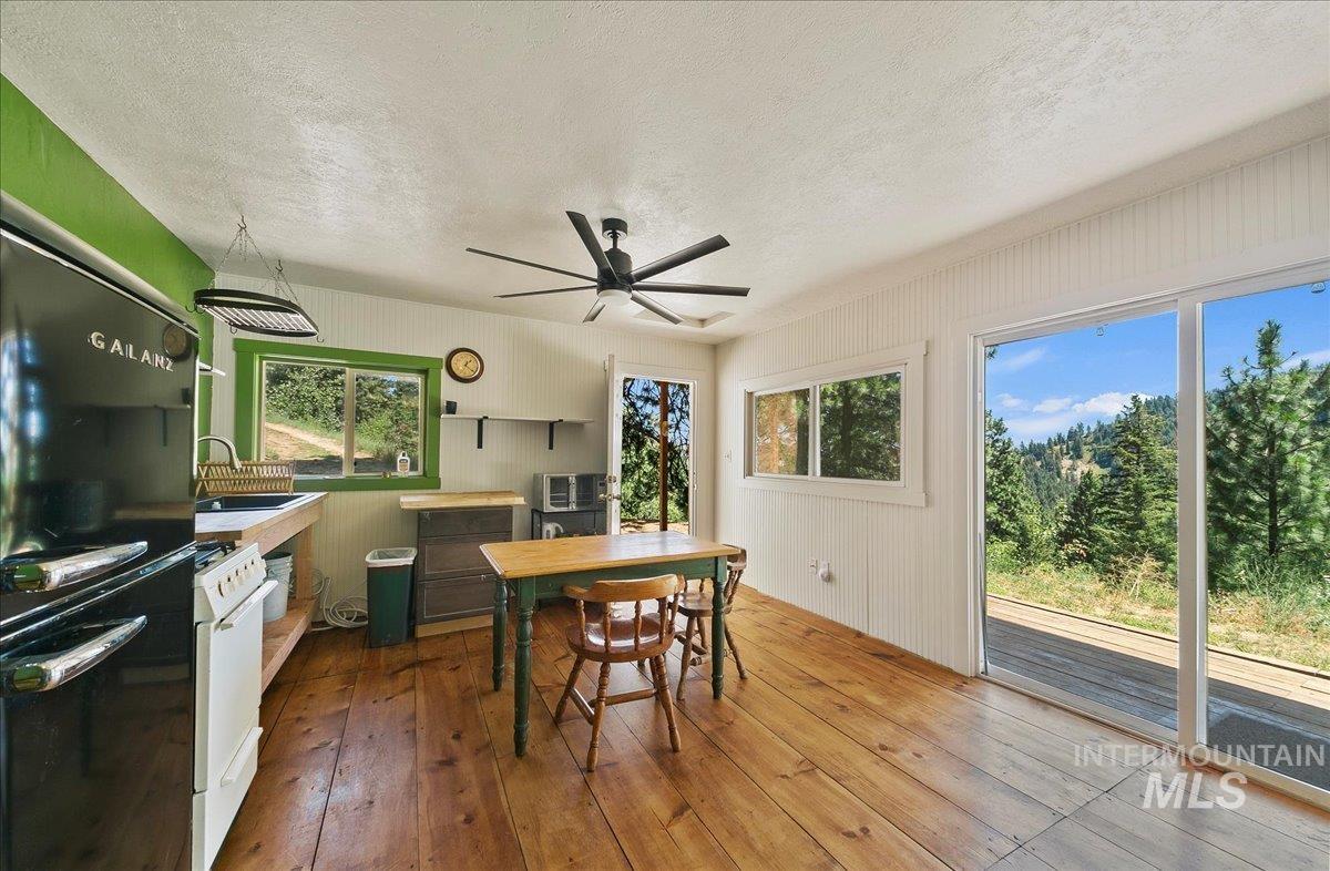 221 Tollgate Road Boise, ID 83716 - Photo 6 of 33