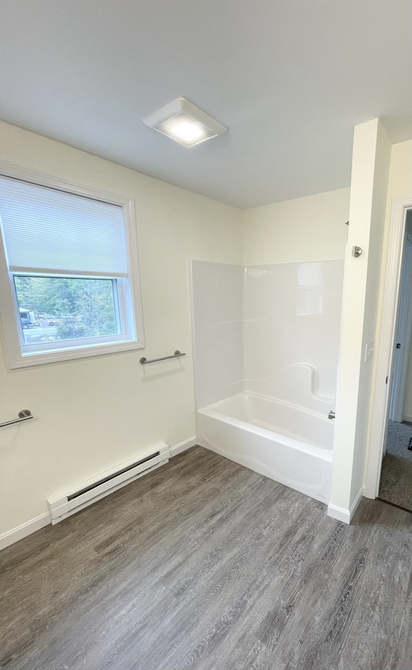 13 Shaw Drive, Unit A Rochester, NH 03868 - Photo 21 of 33