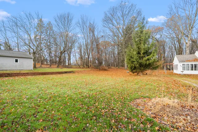 $212,000 | 646 South Shore Drive, Portage, MI 49002