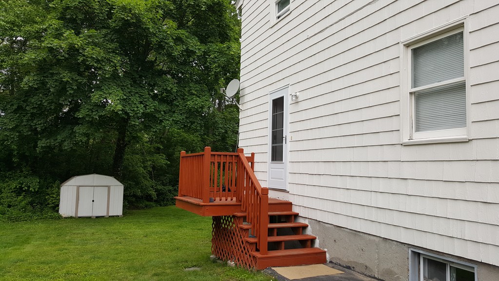 165 Maple Street, Unit 165 Needham, MA 02492 - Photo 2 of 6 Gallery Image 2