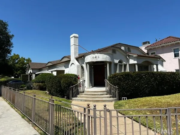 $1,380,000 | 441 East California Boulevard, Pasadena, CA 91106