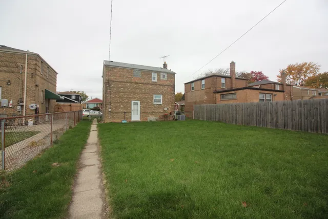 $185,000 | 3831 South 56th Court, Cicero, IL 60804