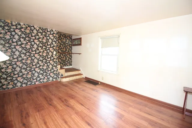 $185,000 | 3831 South 56th Court, Cicero, IL 60804