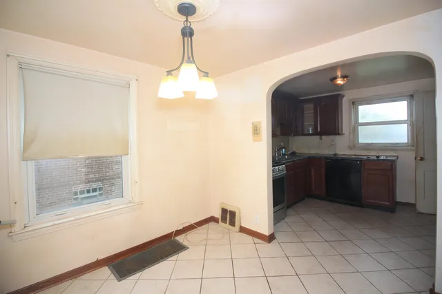 $185,000 | 3831 South 56th Court, Cicero, IL 60804