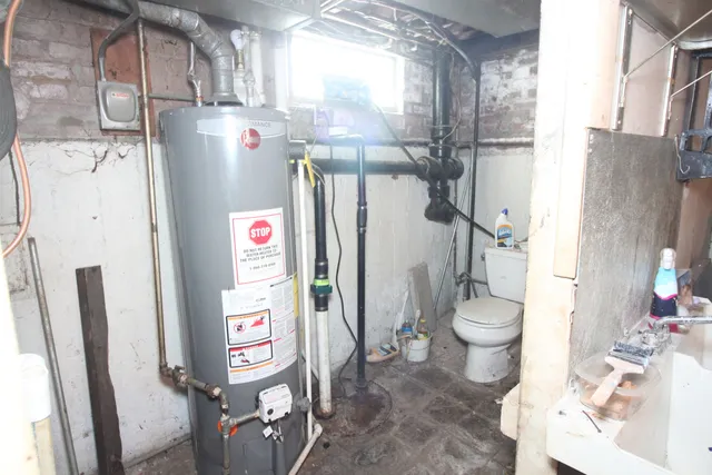 $185,000 | 3831 South 56th Court, Cicero, IL 60804