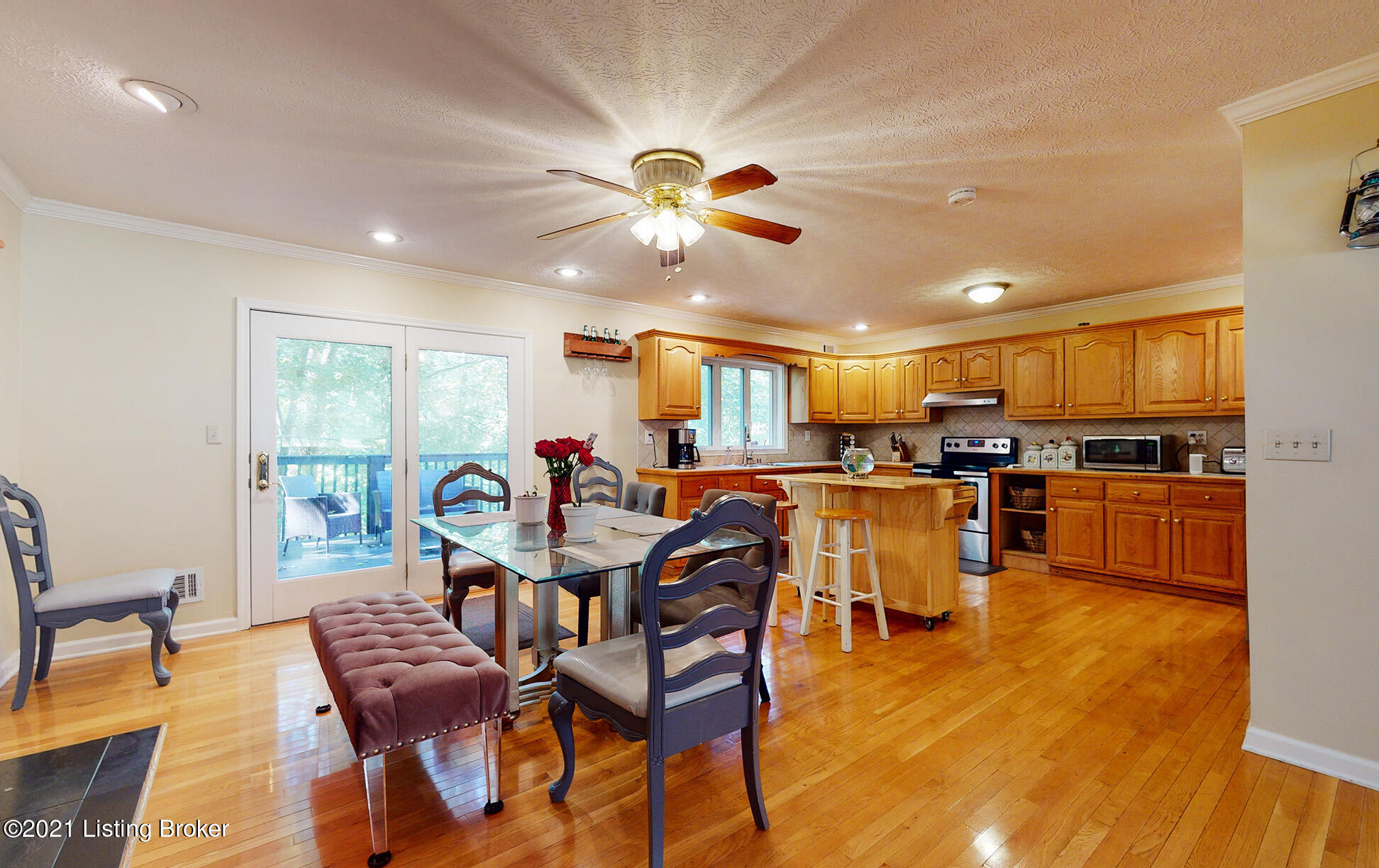 13201 Creekview Road Prospect, KY 40059 - Photo 10 of 61 13201-Creekview-Rd-20211004_010