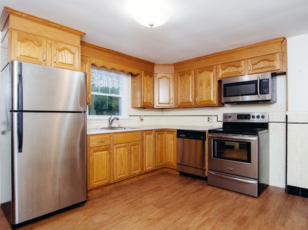 26 Chickatabot Road Quincy, MA 02169 - Photo 7 of 26 Gallery Image 7