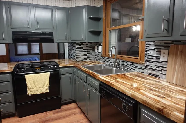 $2,000 | 304 Massachusetts Avenue, Endicott, NY 13760