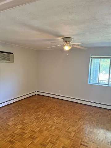 $2,400 | 77 Pitman Street, Unit 205, Providence, RI 02906