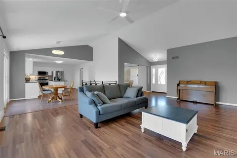 $450,000 | 2202 Wild Pigeon Drive, O'Fallon, MO 63368