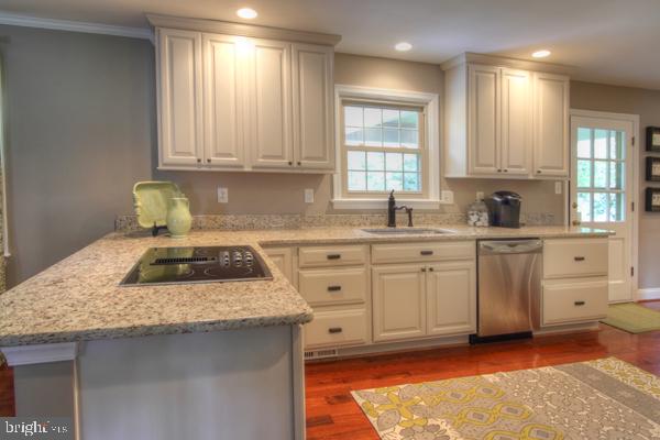 1261 Hunsicker Road Lancaster, PA 17601 - Photo 11 of 29