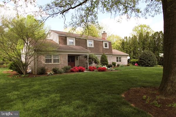 1261 Hunsicker Road Lancaster, PA 17601 - Photo 2 of 29